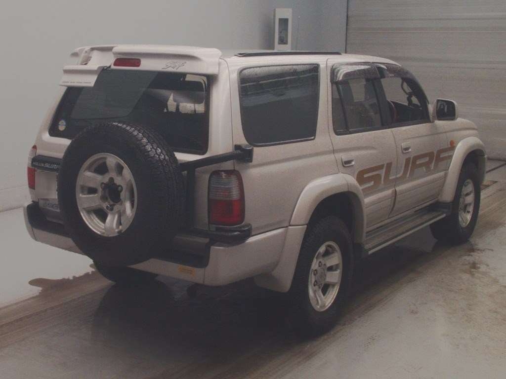 TOYOTA HILUX SURF