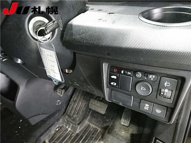 HONDA FREED SPIKE