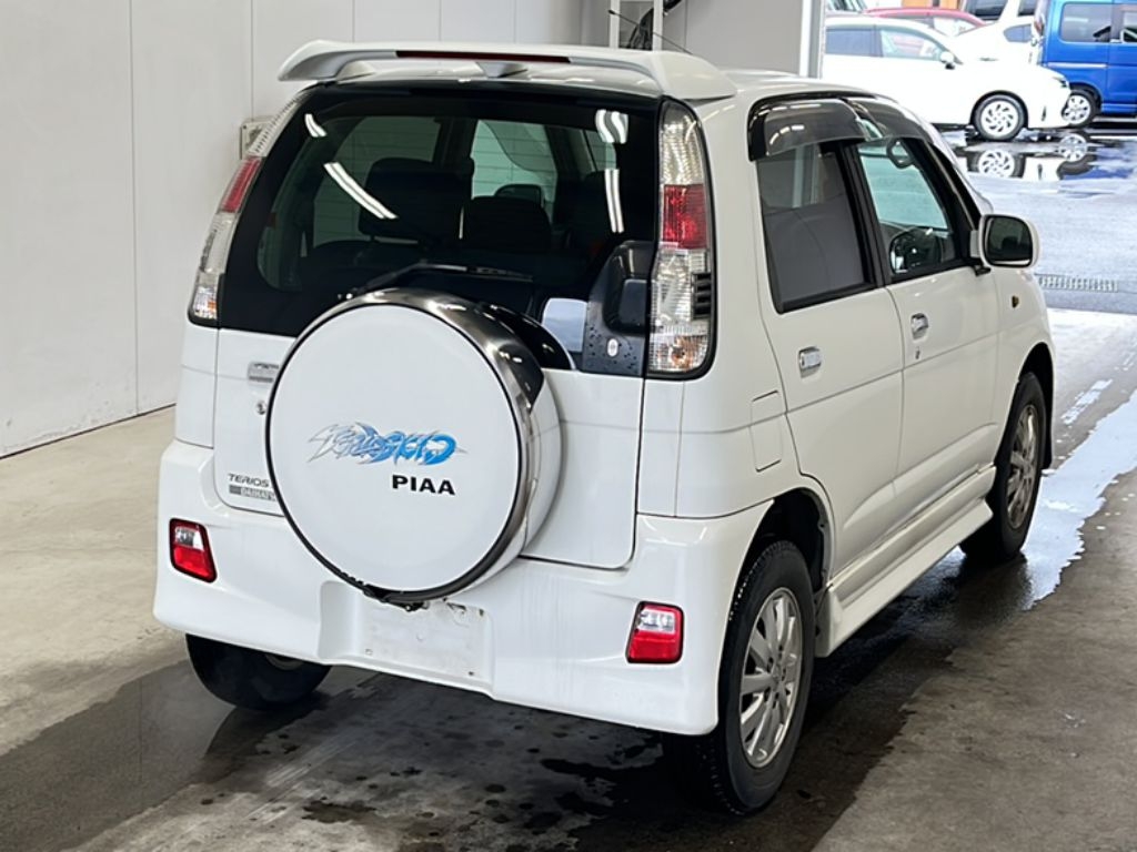DAIHATSU TERIOS KID