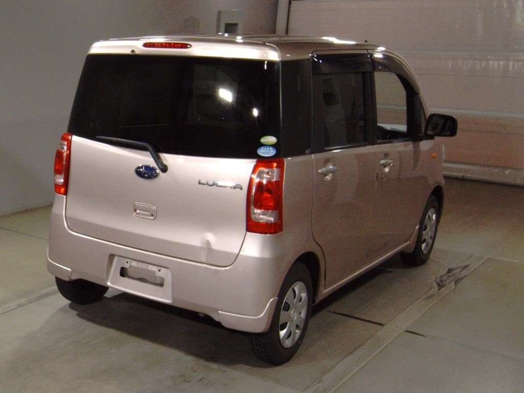 SUBARU LUCRA