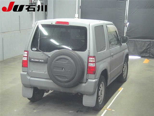 MITSUBISHI PAJERO MINI