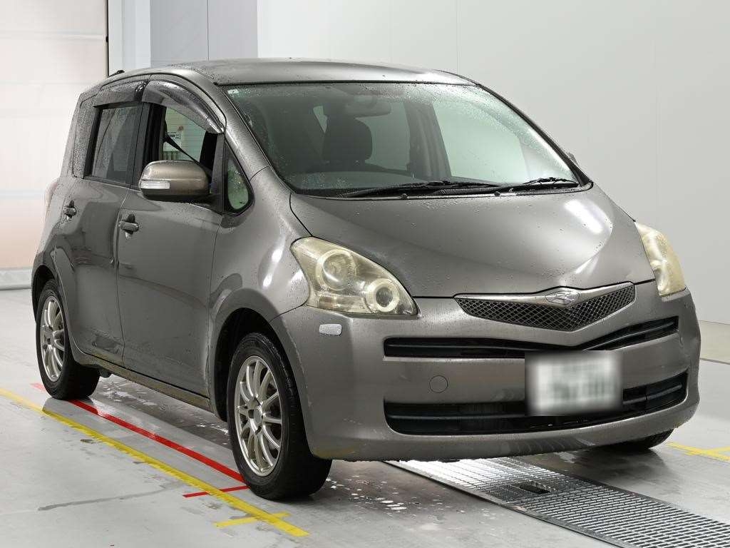TOYOTA RACTIS