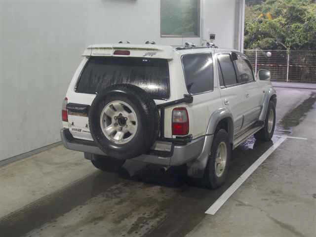 TOYOTA HILUX SURF