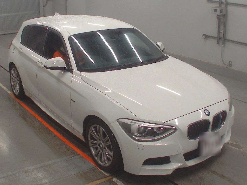 BMW 1-SERIES