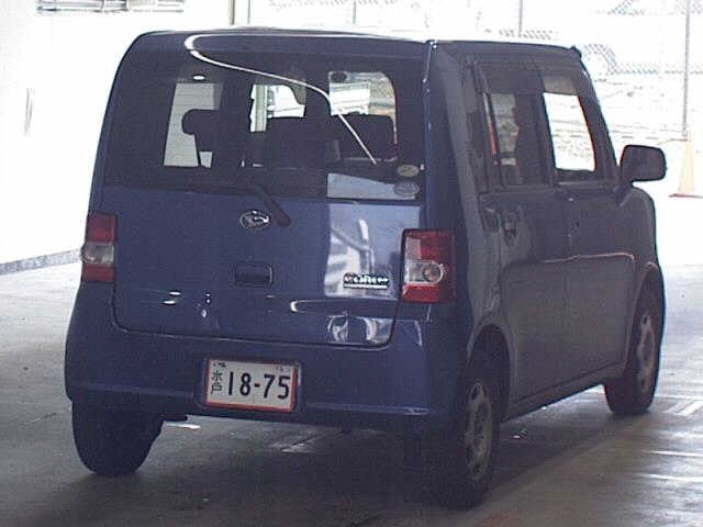 DAIHATSU MOVE CONTE