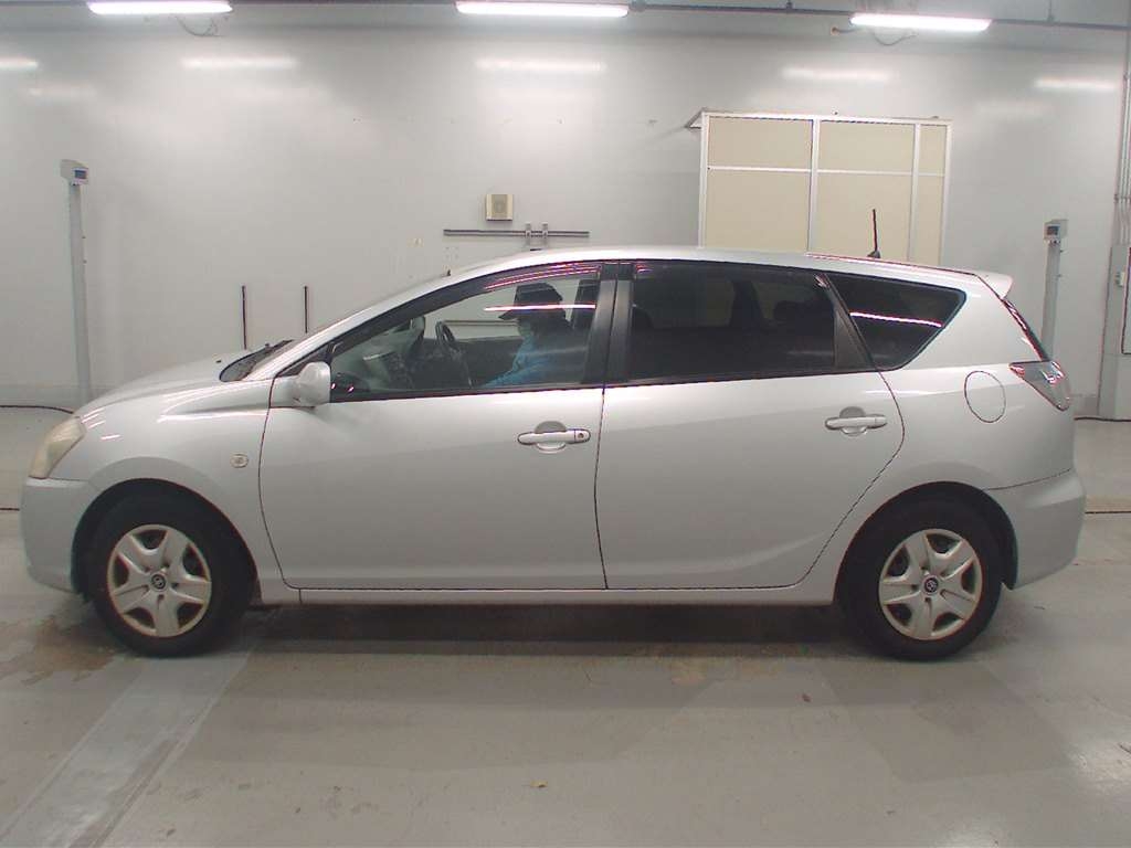 TOYOTA CALDINA
