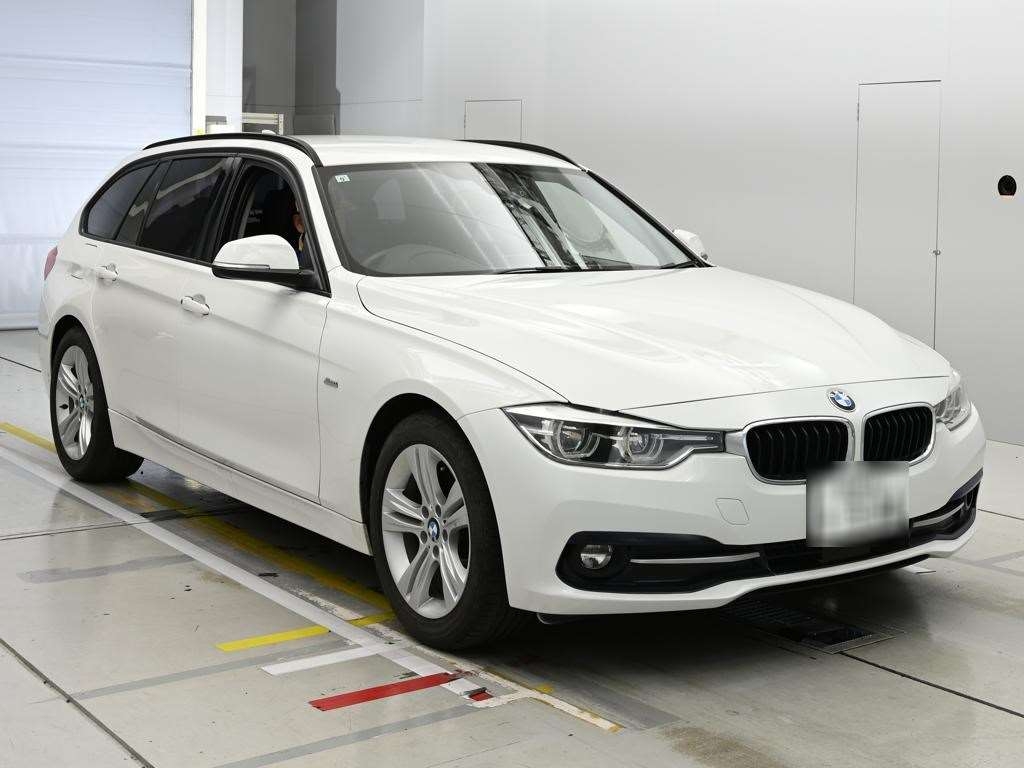 BMW 3-SERIES