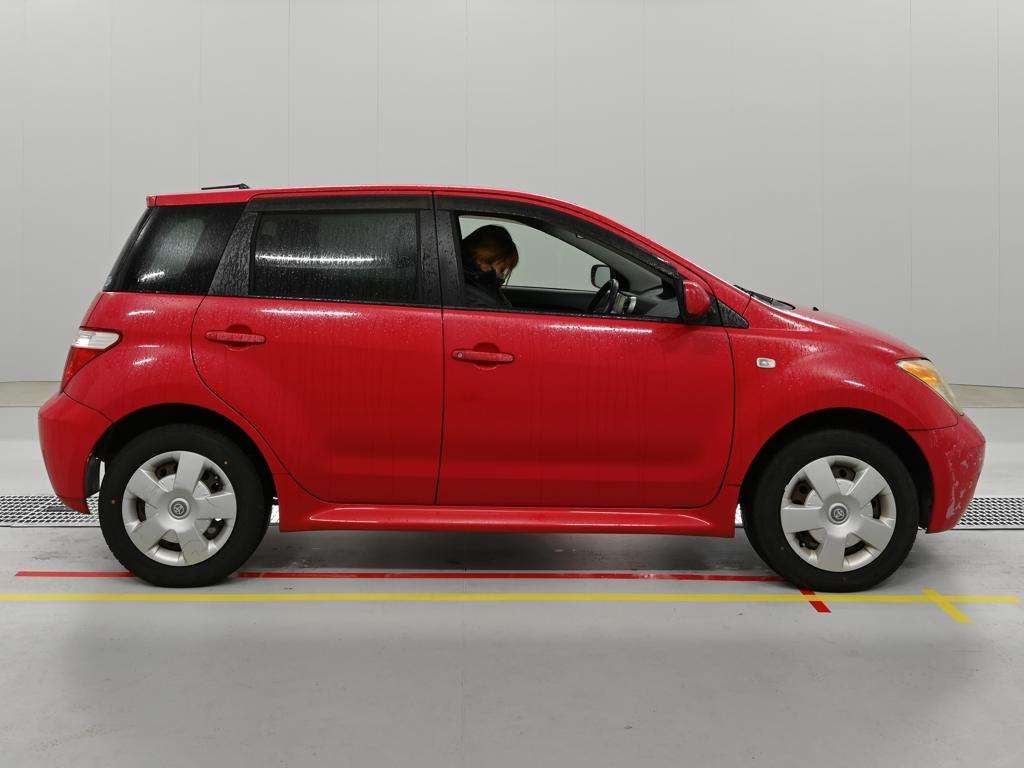 TOYOTA IST