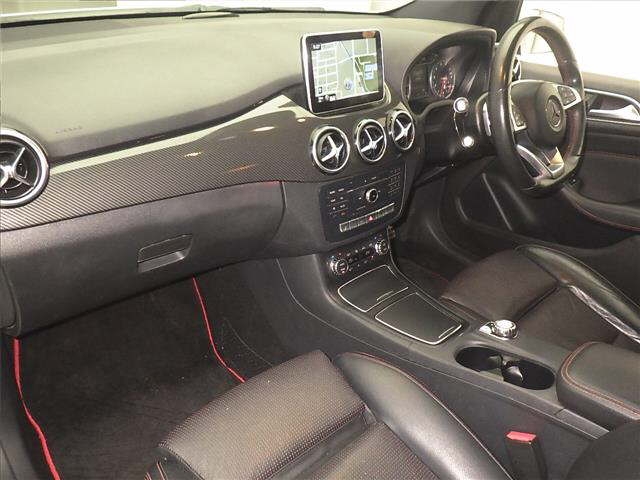 MERCEDES-BENZ B-CLASS