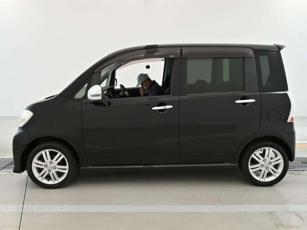 DAIHATSU TANTO EXE