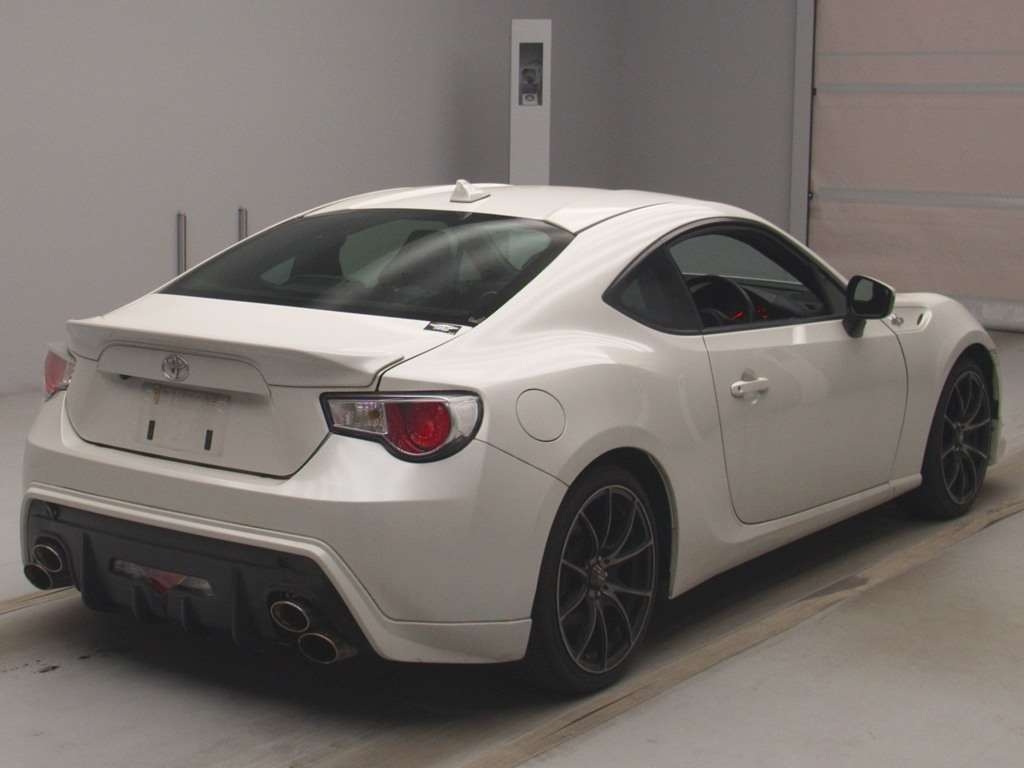 TOYOTA GT 86