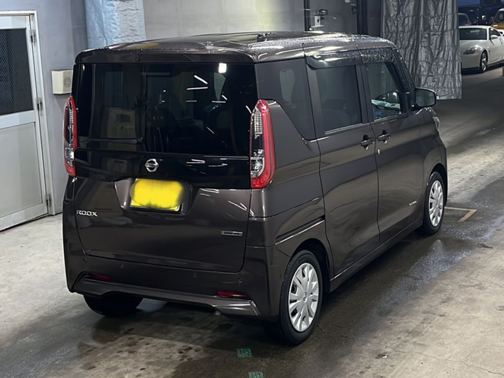 NISSAN ROOX