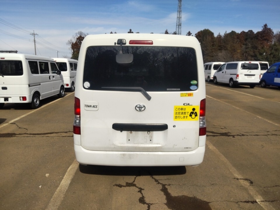 TOYOTA TOWN ACE