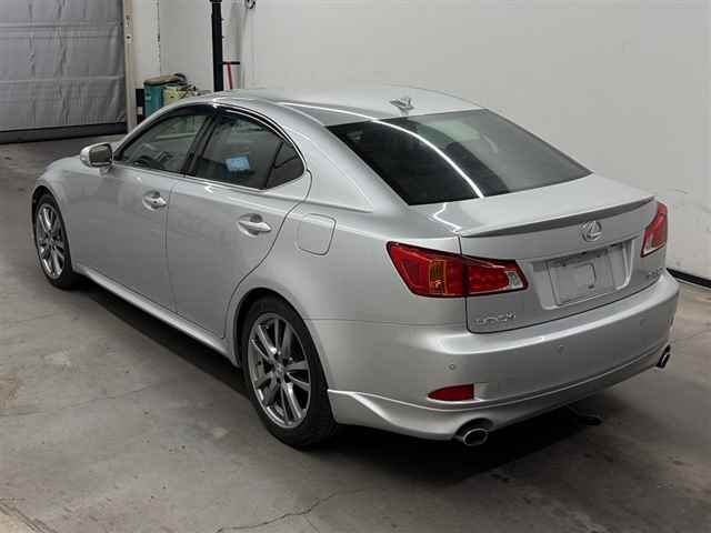 LEXUS IS350