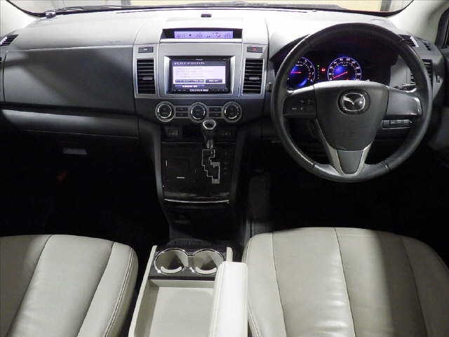MAZDA MPV