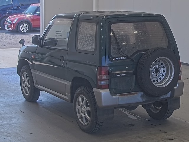 MITSUBISHI PAJERO MINI