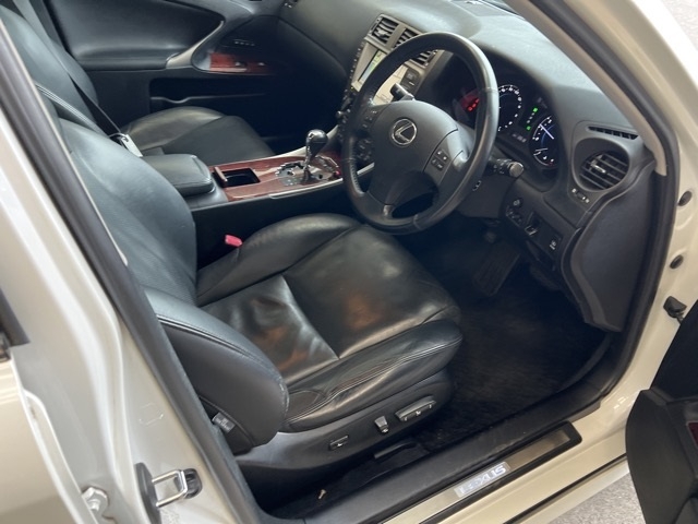 LEXUS IS250