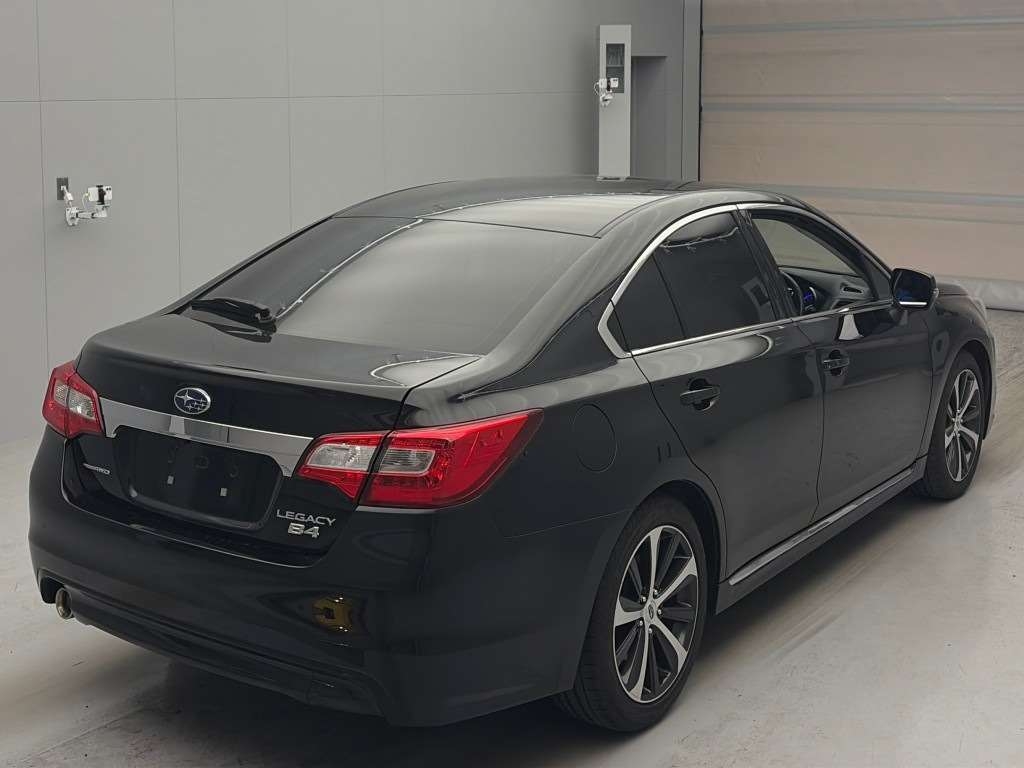SUBARU LEGACY B4