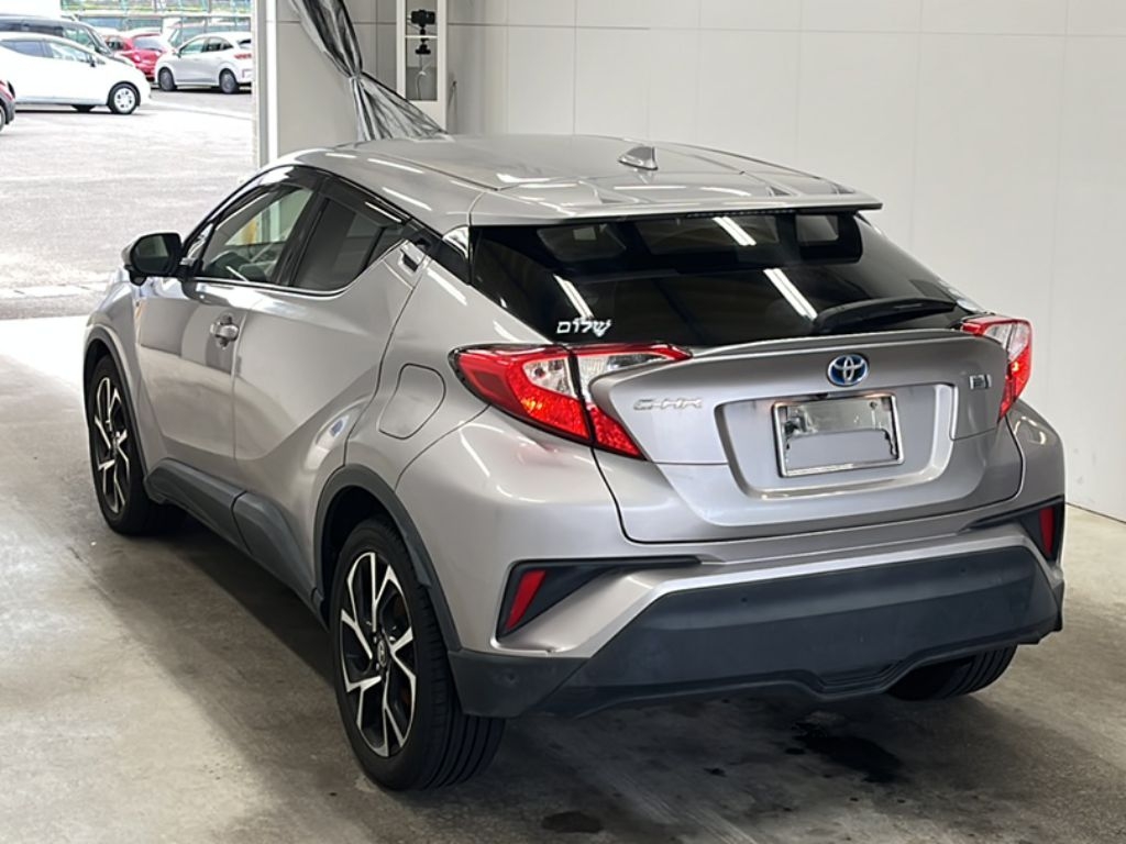 TOYOTA C-HR