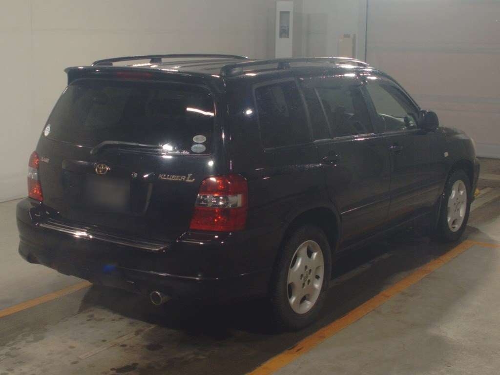 TOYOTA KLUGER V