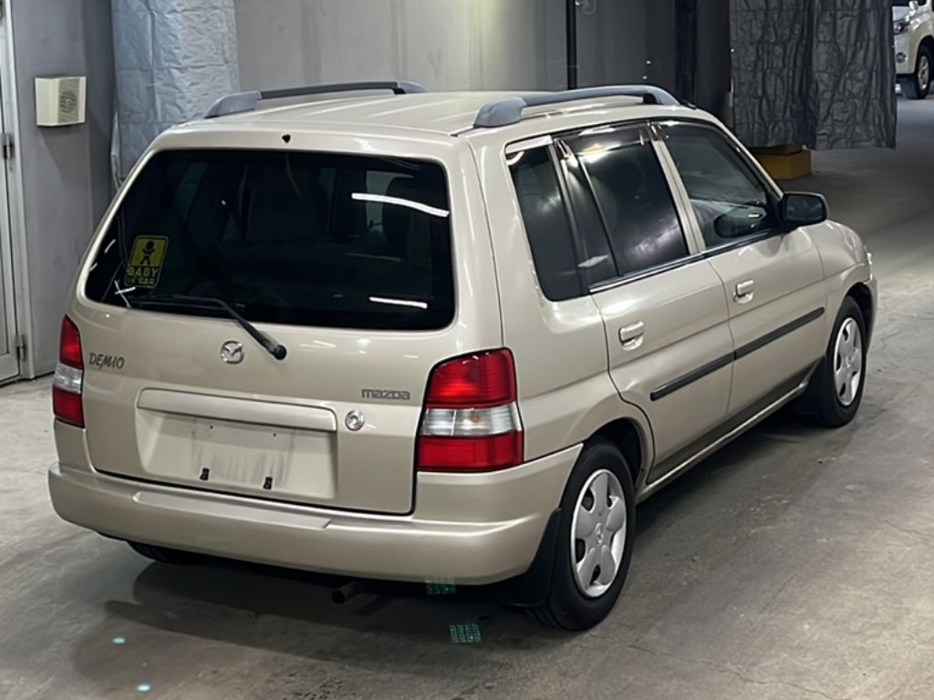MAZDA DEMIO