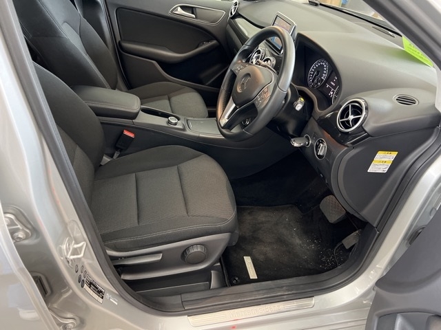 MERCEDES-BENZ B-CLASS