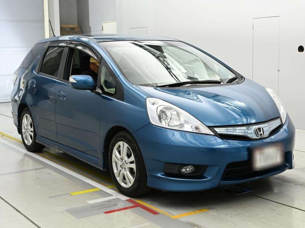 HONDA FIT SHUTTLE