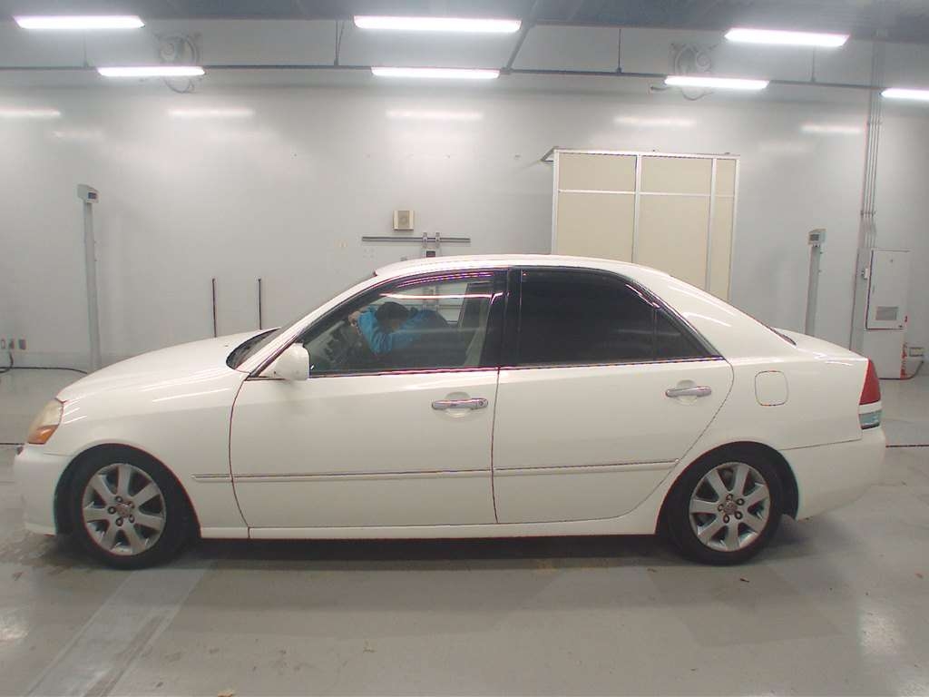 TOYOTA MARK II