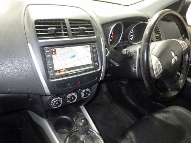 MITSUBISHI RVR