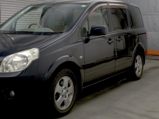 NISSAN LAFESTA