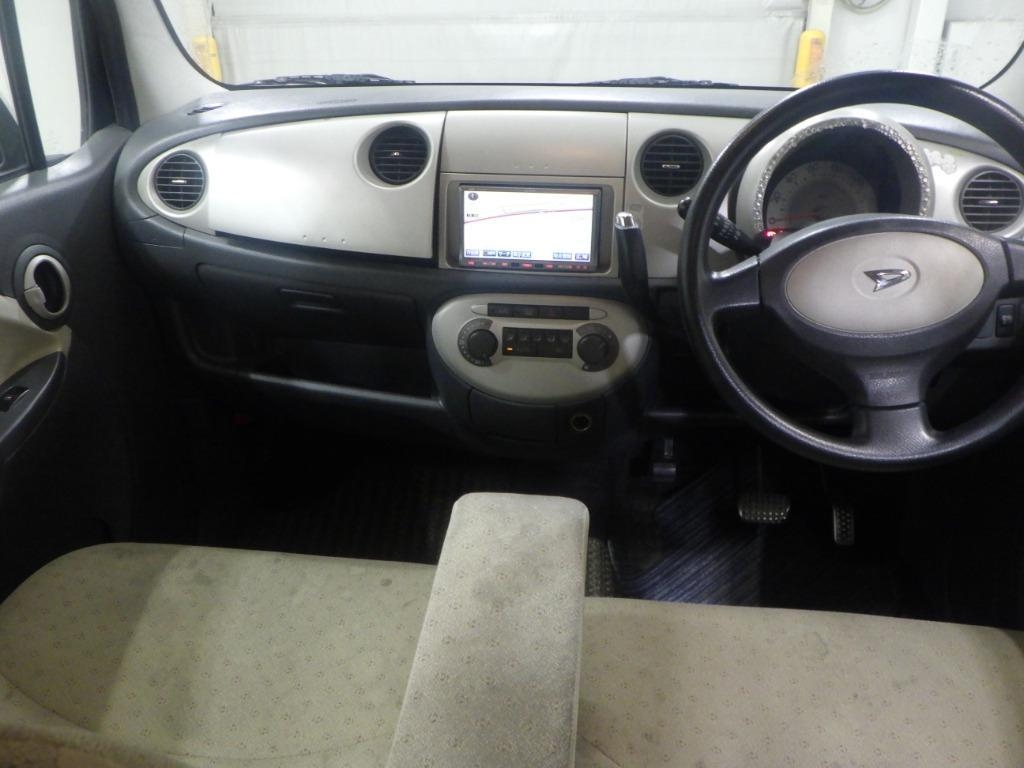 DAIHATSU MOVE LATTE