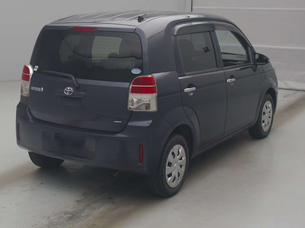 TOYOTA SPADE