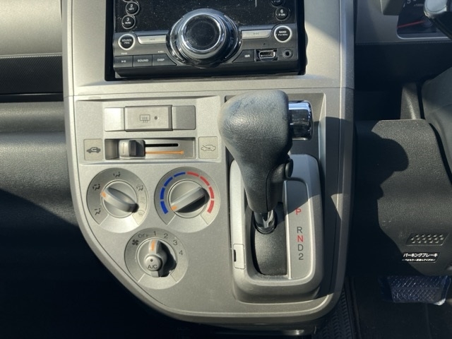 HONDA ZEST