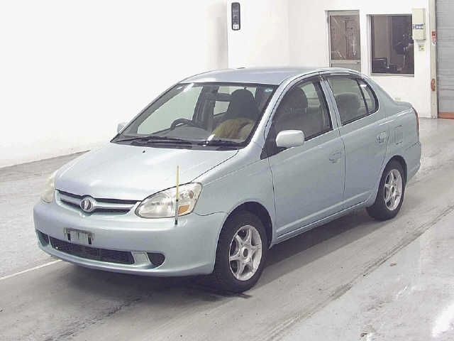 TOYOTA PLATZ