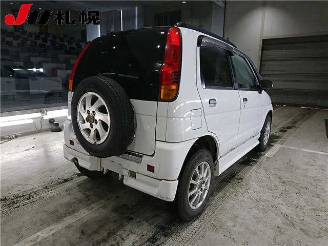 DAIHATSU TERIOS KID