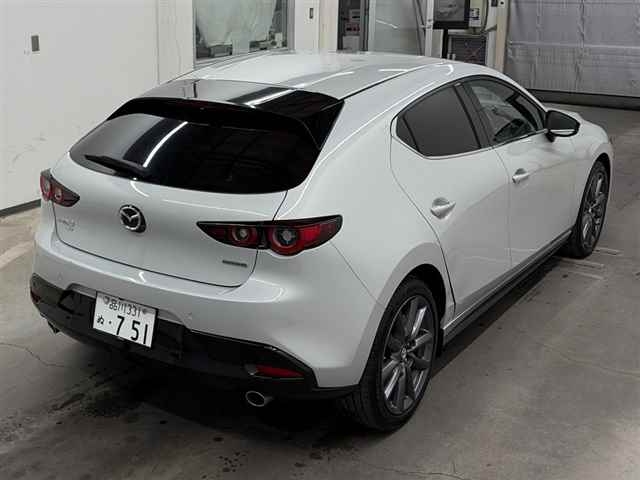 MAZDA MAZDA3