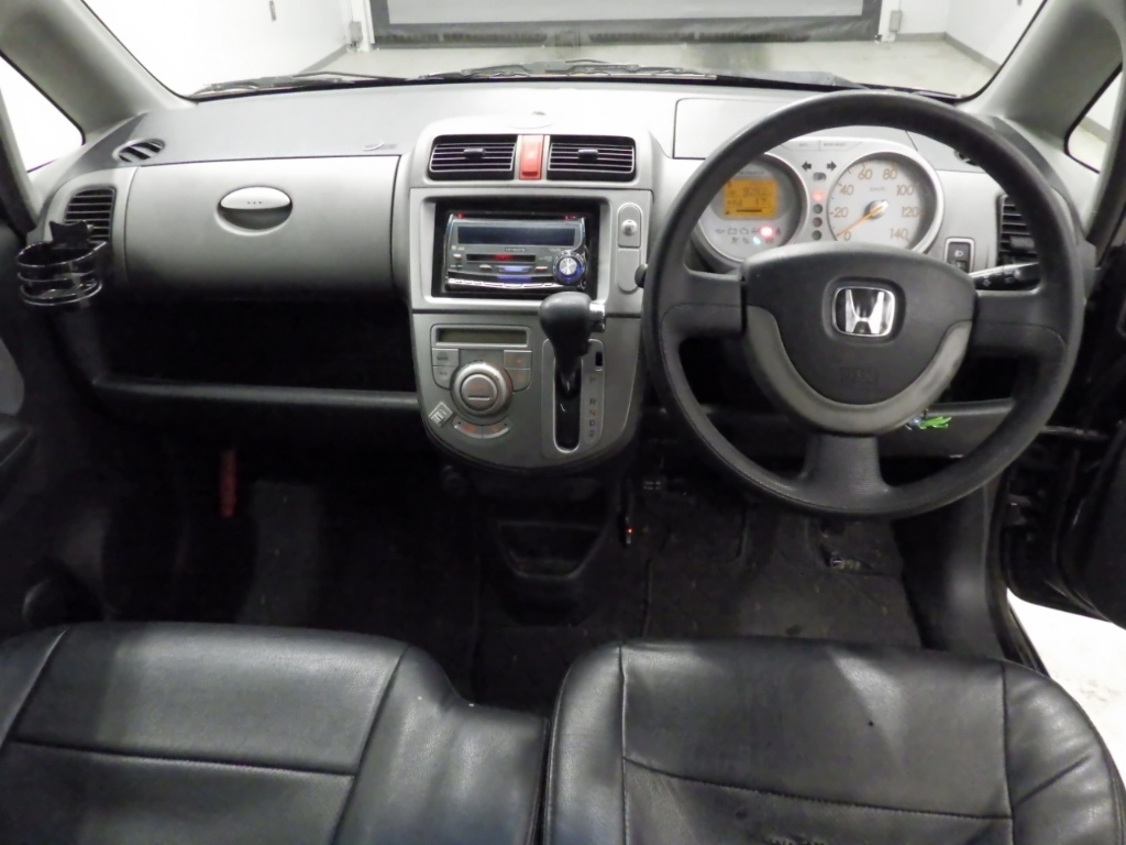 HONDA LIFE