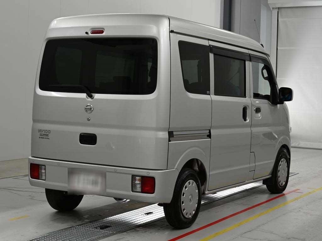 NISSAN NV100 CLIPPER