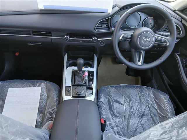 MAZDA CX-30