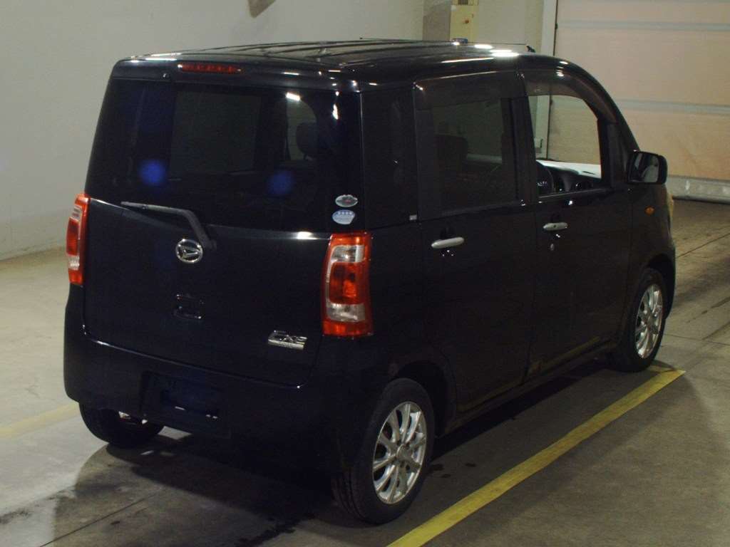 DAIHATSU TANTO EXE