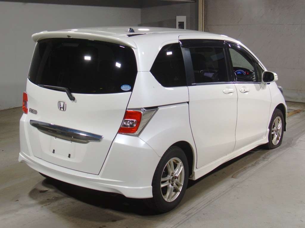 HONDA FREED