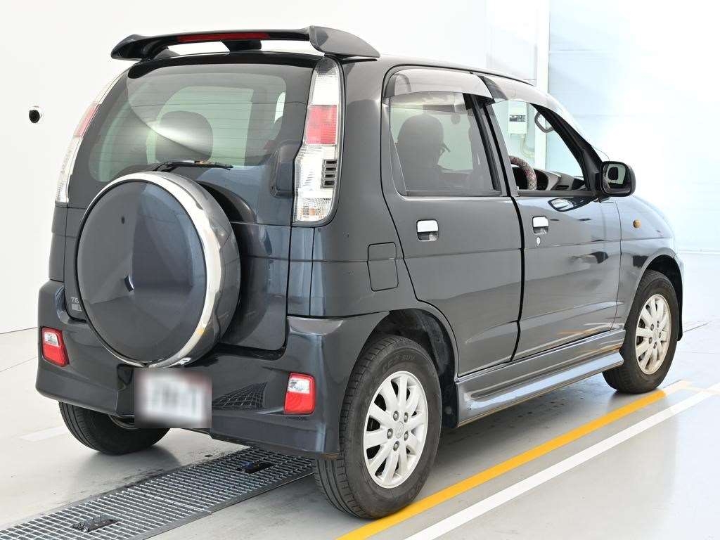 DAIHATSU TERIOS KID