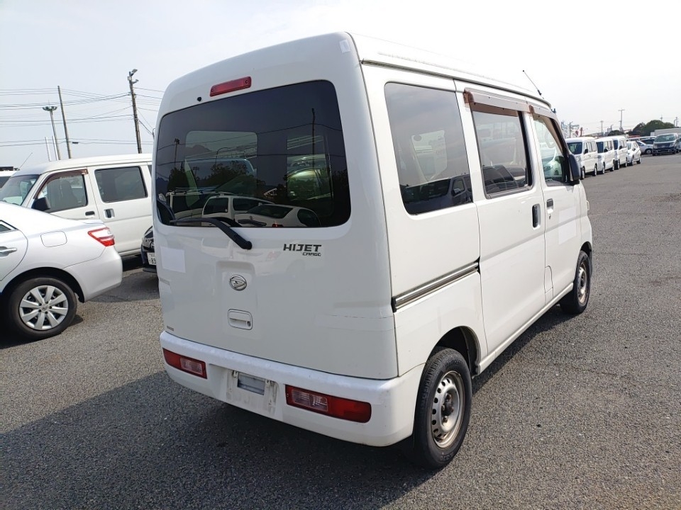 DAIHATSU HIJET