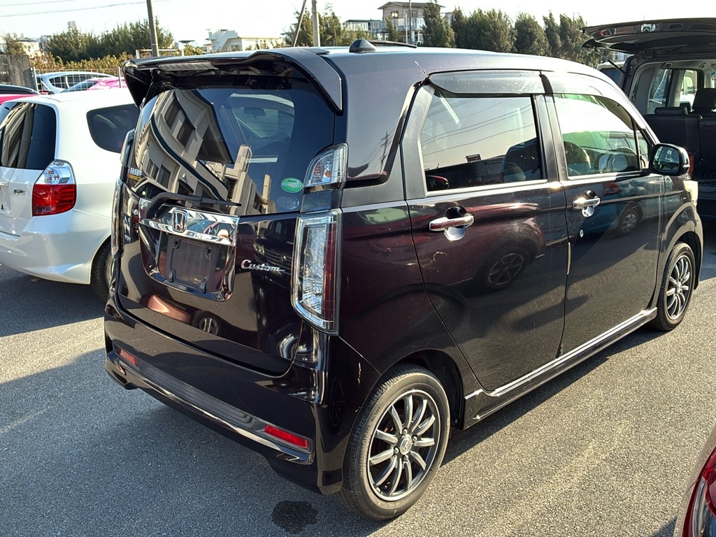 HONDA N-WGN