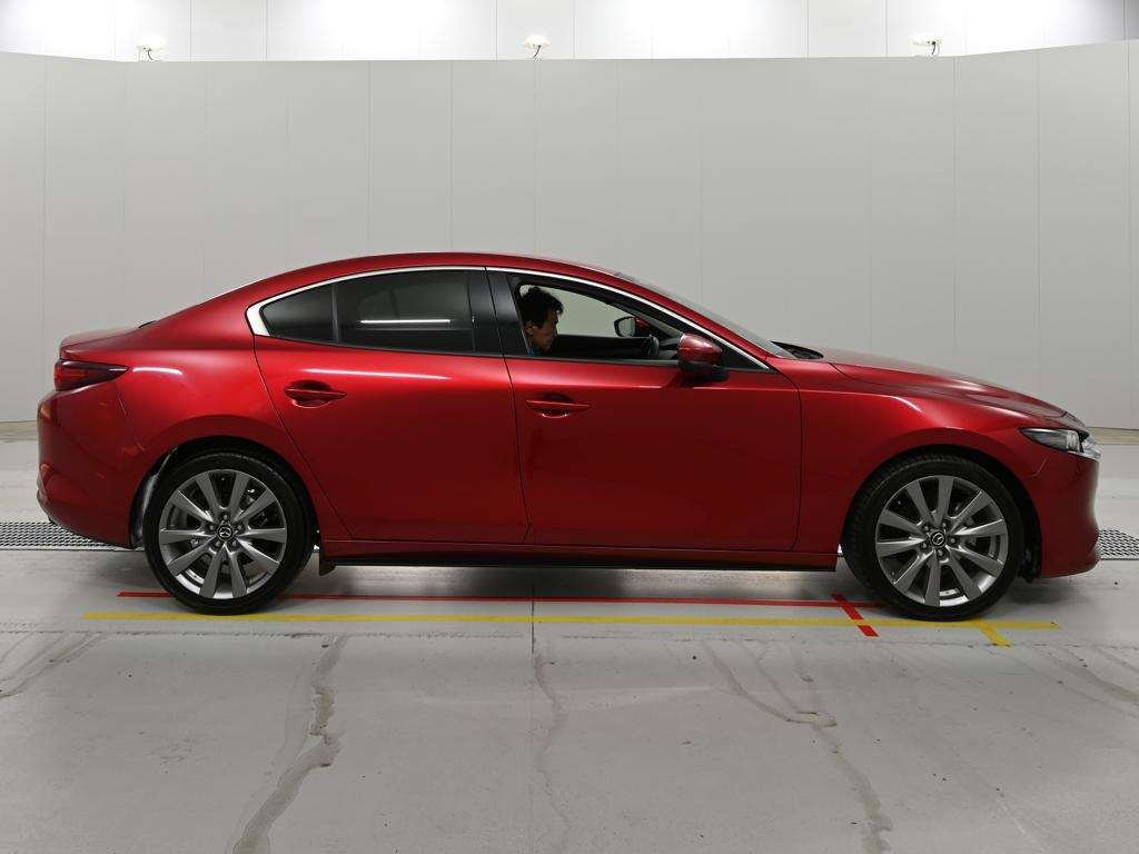MAZDA MAZDA3