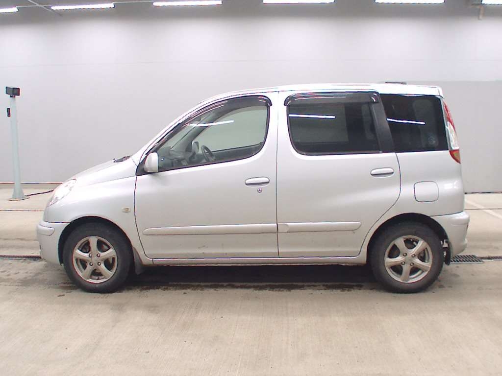 TOYOTA FUNCARGO