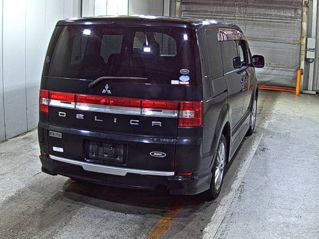 MITSUBISHI DELICA D:5