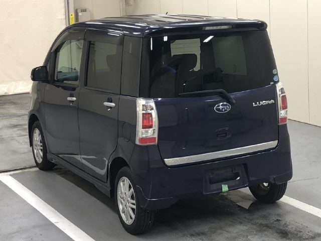 SUBARU LUCRA