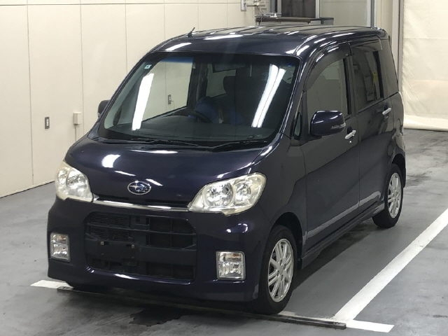SUBARU LUCRA