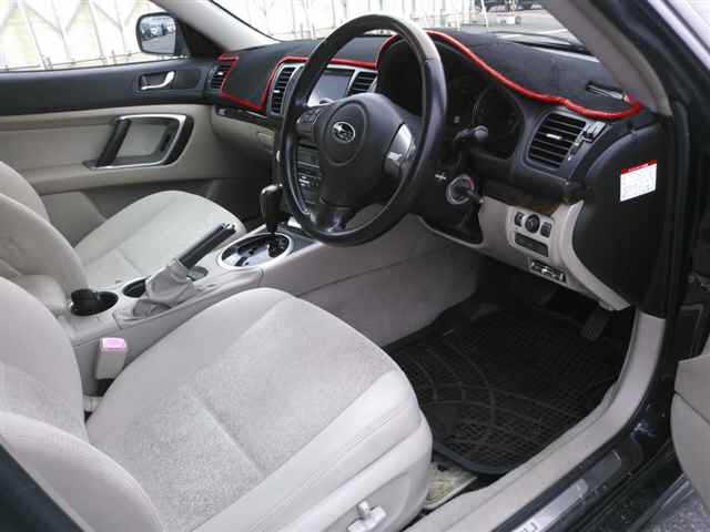 SUBARU LEGACY